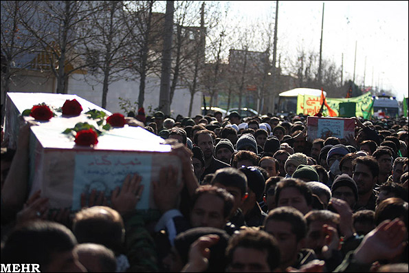 تشییع پیکر پاک شهدای گمنام دفاع مقدس در گلبهار مشهد
