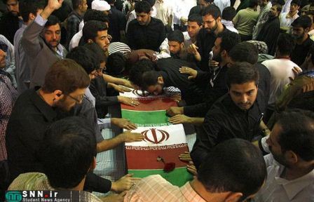 مراسم تشییع پیکر شهید دوران دفاع مقدس در مسجد دانشگاه تهران