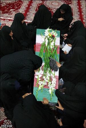 مراسم استفبال از شهدا در بوشهر