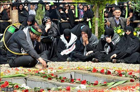 تشییع و خاکسپاری شهدای گمنام در دانشگاه آزاد بابل