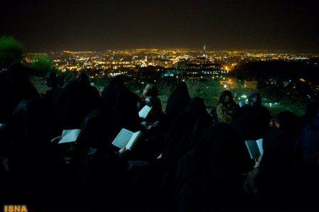 برگزاری مراسم احیا شب نوزدهم ماه مبارک رمضان در کهف الشهدا