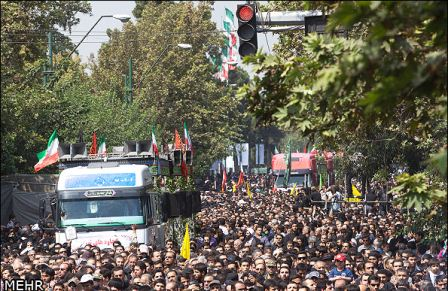 تشییع 92شهید دفاع مقدس در تهران(2)