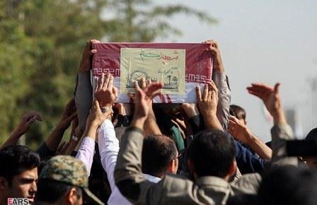 تشییع و خاکسپاری دو شهید گمنام در شهر اقبالیه قزوین