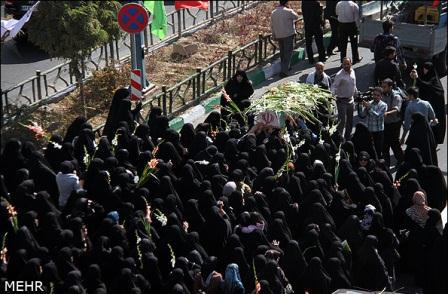 تشییع و خاکسپاری دو شهید گمنام در بوستان پرواز تهران