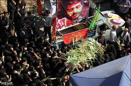 تشییع و خاکسپاری دو شهید گمنام در بوستان پرواز تهران