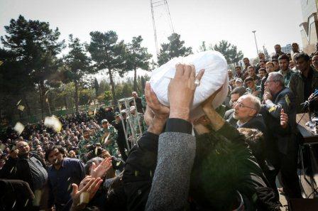 تشییع و خاکسپاری دو شهید گمنام در سازمان انرژی اتمی تهران
