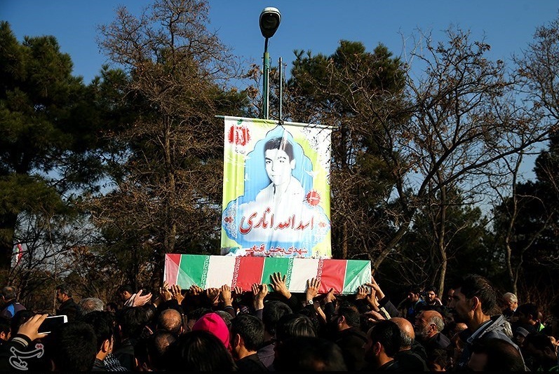 تشییع شهدای گمنام در شهرک گلریز- تهران