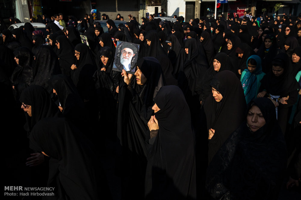 مراسم تشییع پیکر سه شهید گمنام دفاع مقدس در تهران 20
