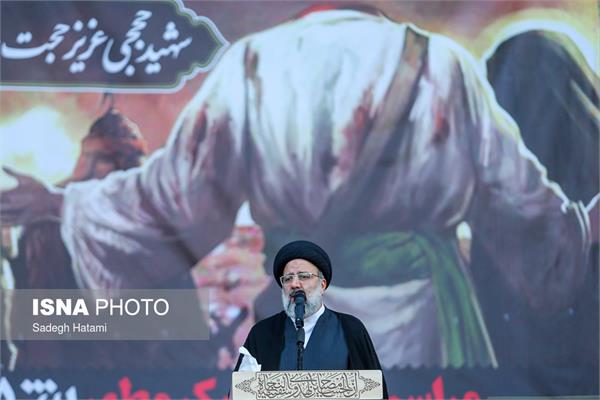 مراسم وداع با پیکر مطهر شهید محسن حججی - حرم مطهر رضوی 26