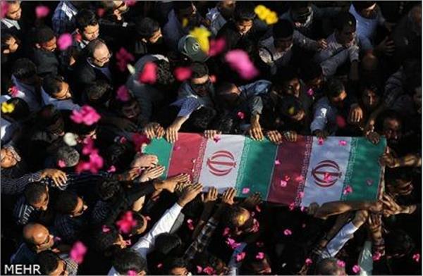 تشییع و تدفین شهدای گمنام در بندر عباس