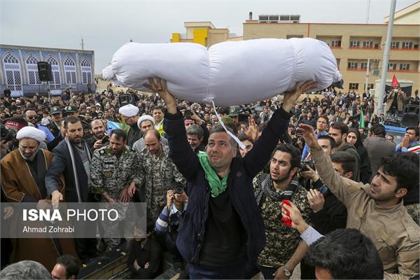 تشییع پیکر شهدای گمنام دفاع مقدس - قم و تبریز 15