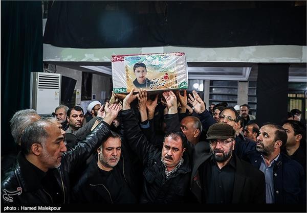 مراسم تشییع پیکر شهید محمدسعید محققی 17