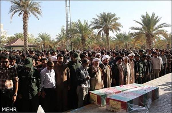 تشییع و تدفین شهدای گمنام در بندر عباس