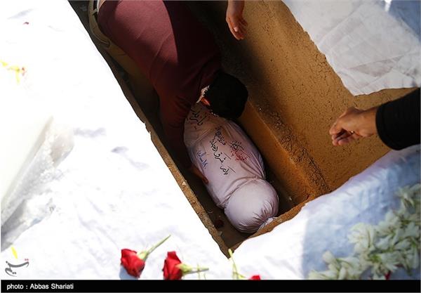 تشییع پیکر شهید گمنام ۱۸ساله - البرز 29