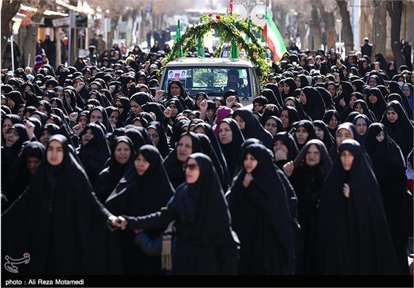 مراسم تشییع پیکر هفت شهید گمنام در شهرکرد 13