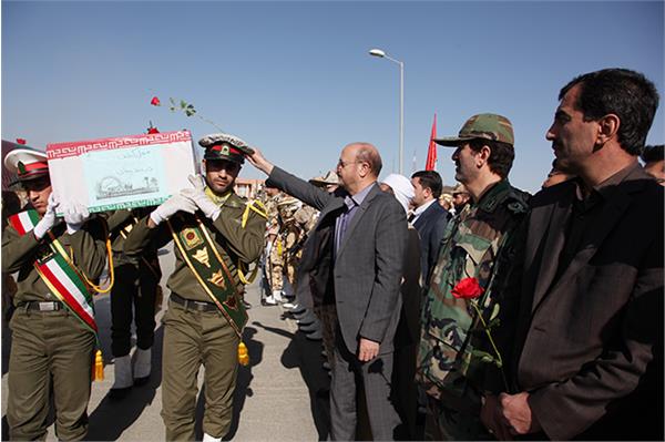 مراسم استقبال از 17 شهید دوران دفاع مقدس در مرز باشماق مریوان 18