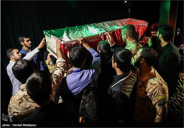 دیدار خانواده شهید علیرضا نوروزی با پیکر وی پس از ۳۵ سال 15