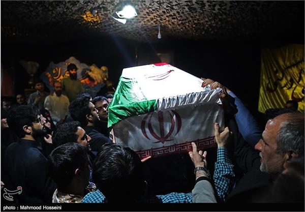حضور خانواده سردار شهید حسین همدانی در معراج شهدا 2