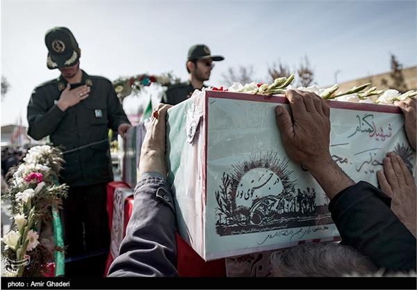 تشییع شهدای گمنام در خمین 12