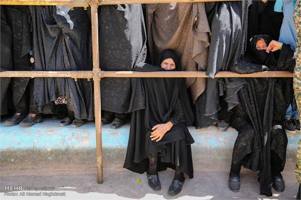 مراسم تشییع پیکر دو شهید گمنام در هادیشهر 27