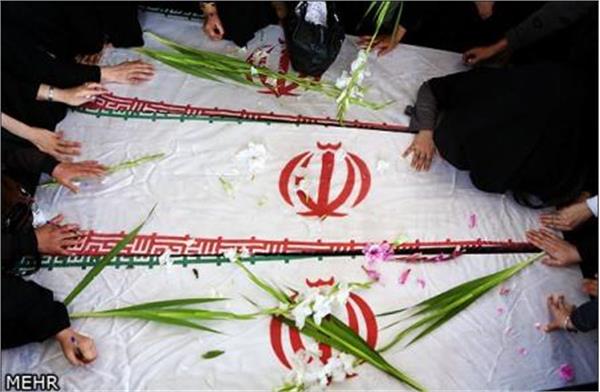 مراسم معنوی دعای ندبه در جوار شهدای نیروی هوایی ارتش