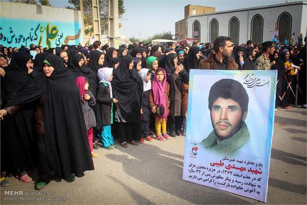 مراسم تشییع پیکر مطهر شهید مهدی طیبی 7