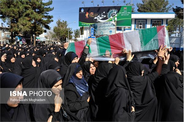 تشییع پیکر شهدای دفاع مقدس در کشور 13