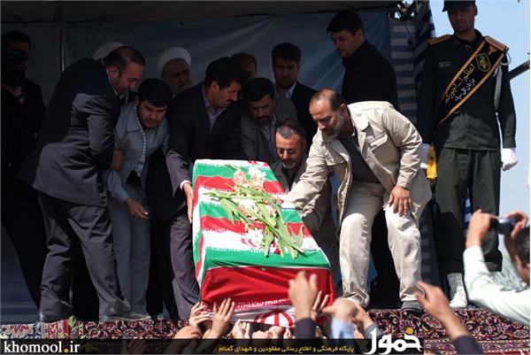 تشییع و خاکسپاری شهدای گمنام دانشگاه شاهد-12/7/89
