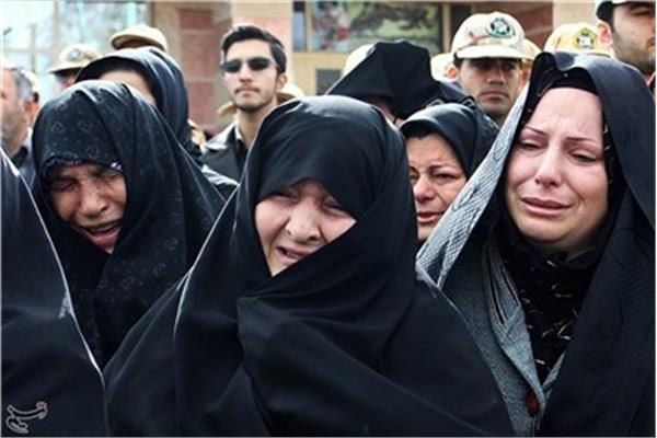 تشییع شهید گمنام در پادگان قهرمان همدان