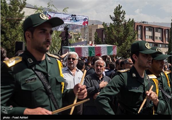 مراسم تشییع و خاکسپاری شهید گمنام در فدراسیون تکواندو 18