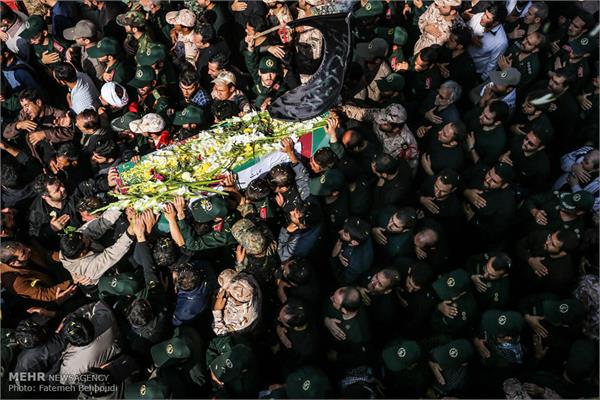 مراسم تشییع پیکر دو شهید گمنام در دانشکده شهید مطهری بسیج 13