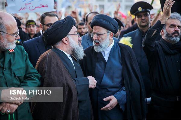 مراسم وداع با پیکر مطهر شهید محسن حججی - حرم مطهر رضوی 20