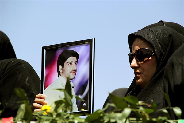 تشییع و خاکسپاری دو شهید گمنام در دانشگاه آزاد پرند 30