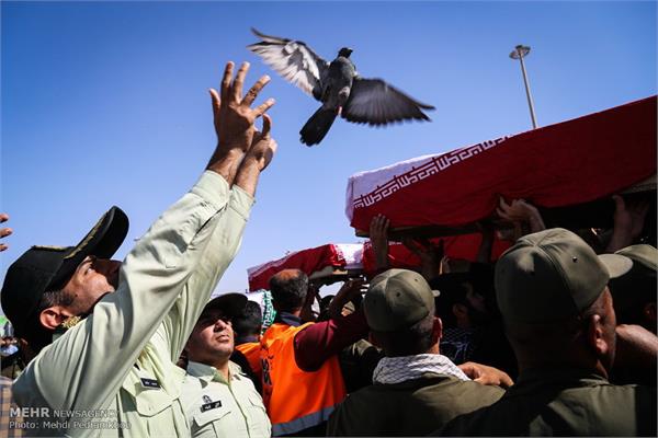 استقبال از پیکرهای 119 شهید تازه تفحص شده در شلمچه 17