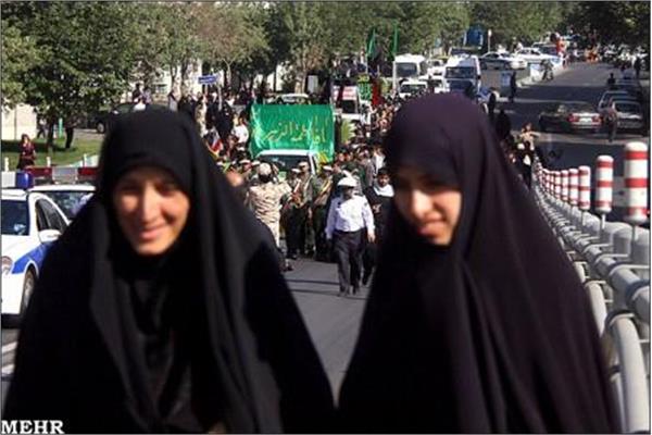 مراسم تشییع وخاکسپاری در دانشکده فنی دخترانه شریعتی