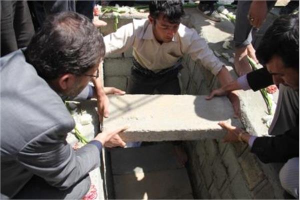 تشییع و خاکسپاری دو شهید گمنام دردانشگاه علوم پزشکی ارومیه