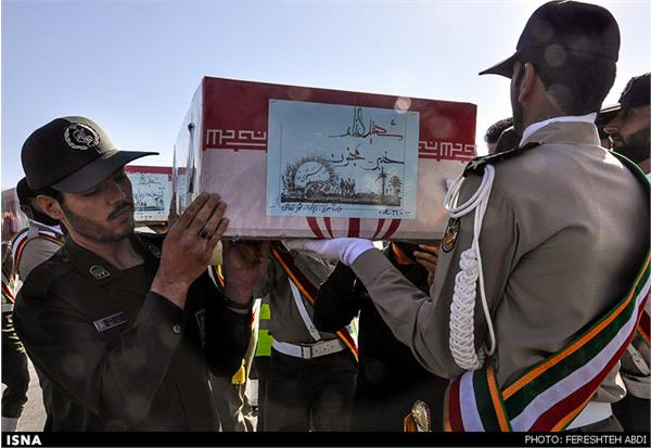 ورود شهدای گمنام به شهر بیرجند 2