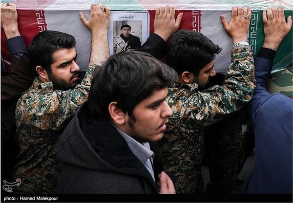 مراسم تشییع پیکر شهید محمدسعید محققی 6