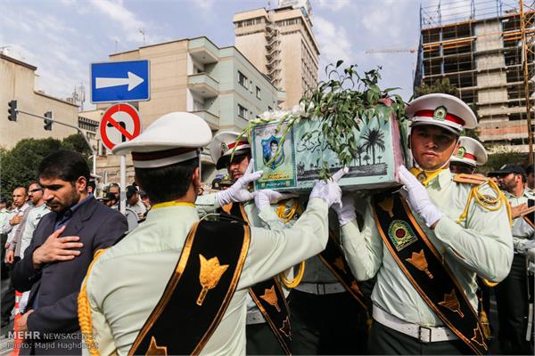 تشییع پیکر سه شهید تازه تفحص شده نیروی انتظامی 35