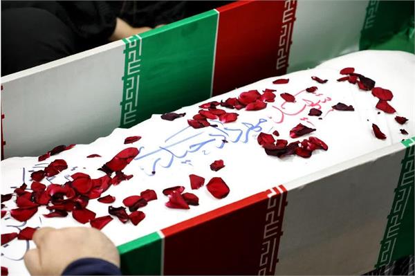 وداع با پیکر شهید تازه تفحص شده مهرداد حیدری - 8 مرداد 1403 9