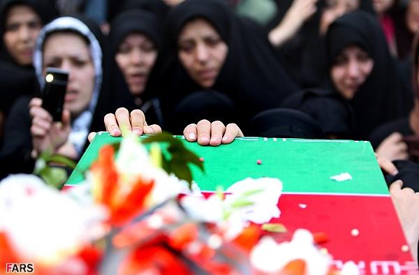 تشییع و خاکسپاری شهدای گمنام شهرک شهید شجاعی تهران_12/7/89