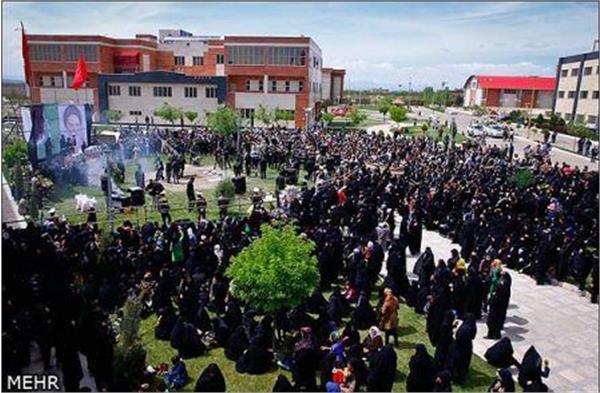 تشییع و خاکسپاری شهدای گمنام در دانشگاه آزاد تاکستان