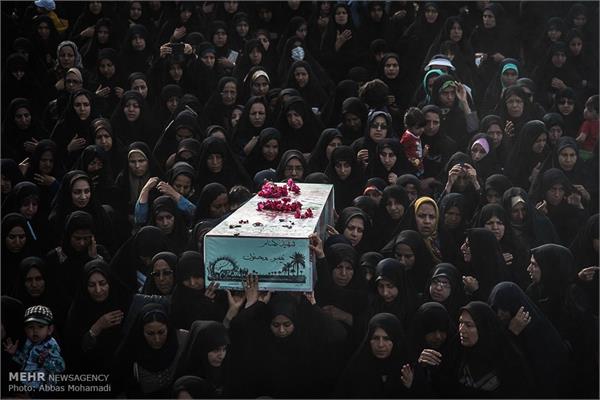 مراسم تشییع و تدفین دو شهید گمنام در لامرد 12