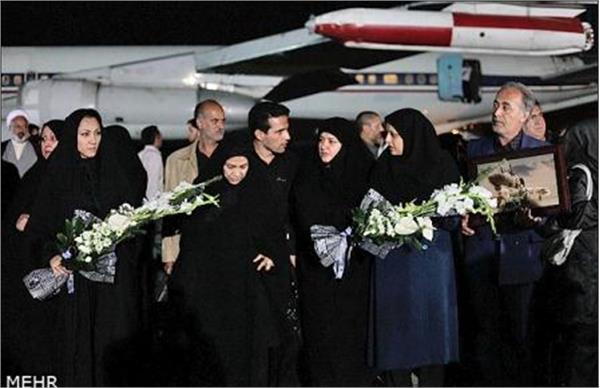 تشییع شهدا در حرم رضوی