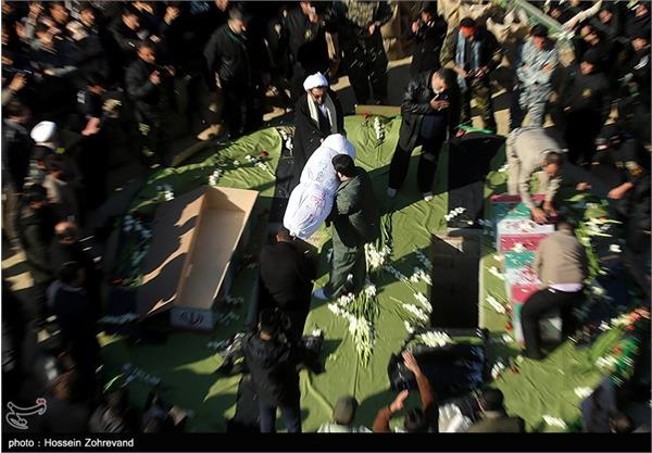 تشییع دو شهید گمنام در یافت آباد 9