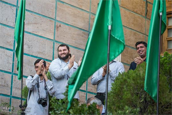 آغاز زندگی در جوار شهدای گمنام مقبره شهدای هیات انصار کرج  13