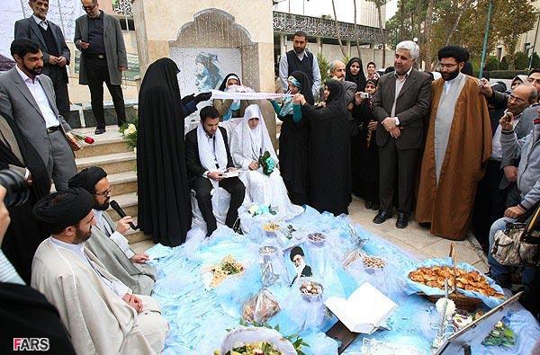 عقد آسمانی در جوار قبور شهدای گمنام