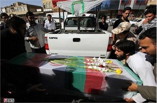 تشییع و خاکسپاری یک شهید گمنام در حوزه علمیه خواهران یزد