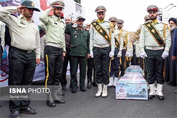 تشییع پیکر دو شهید تازه تفحص شده نیروی انتظامی 2