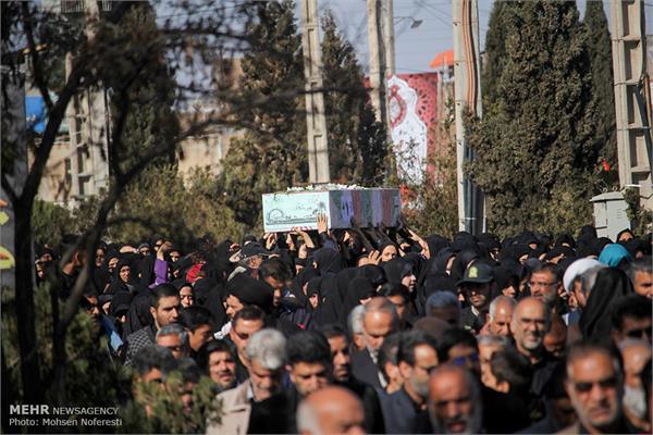 مراسم تشییع شهدای گمنام در سالروز شهادت حضرت زهرا(س) در بیرجند 7